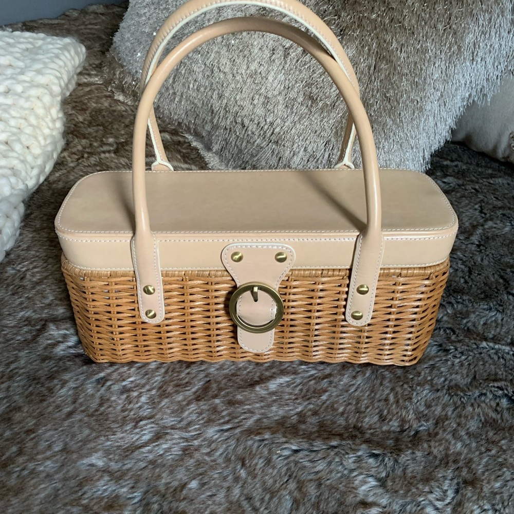 Max handbag